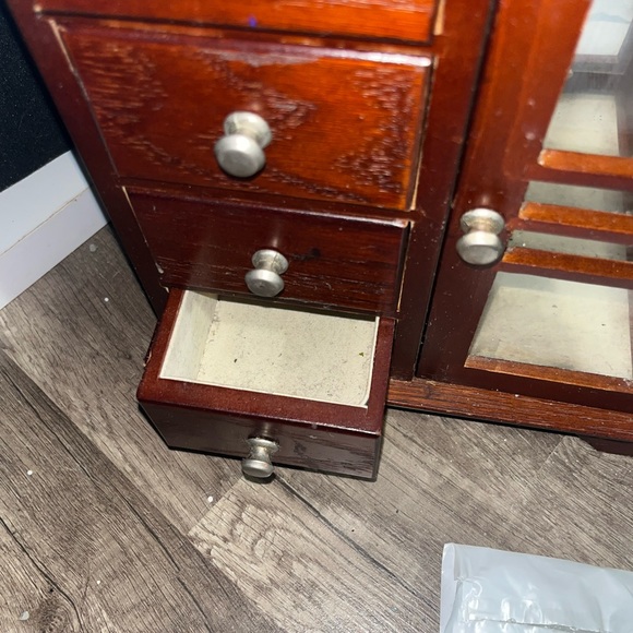 Jewelry box - Picture 7 of 11